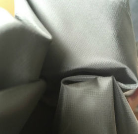 الصين Wovens أقمشة بوليستر ساتين ، 400t بولي Taffeta Material Fabric Tear - Resistant المزود